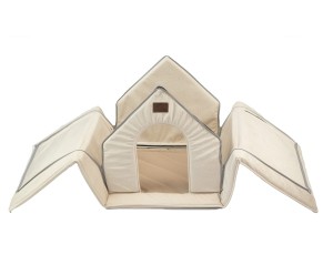 Budka Imperial Moonstone rozpięte boki.jpg