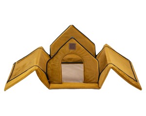 Budka Imperial Amber rozpiete boki.jpg